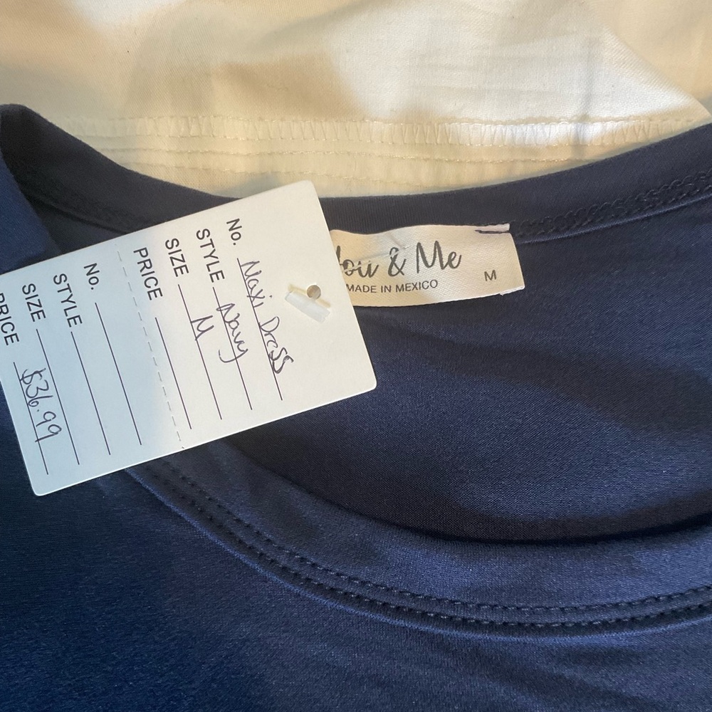 Perfect Peach - SOLID ROUND NECK LONG SLEEVE TUNIC DRESS - Picture 6 of 7